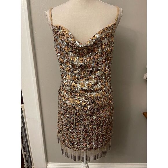 Free People - Love Strong Multicolor Sequin Fringe Beaded Com size L - Picture 6 of 16